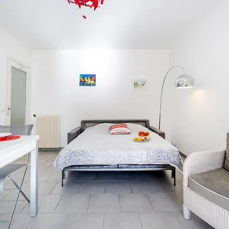 Studio Joanis-1 By Interhome *